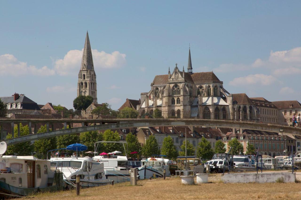 Duplex De Charmes N°1 Auxerre. Leilighet Eksteriør bilde